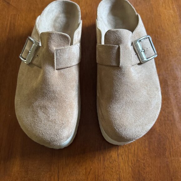 madden girl Cutiepie Women's Platform Slip-On Clogs - 8.5 (taupe) - Picture 6 of 6